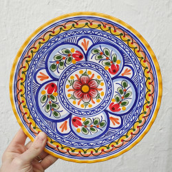 Plat "Bezo" bouclé - 28 cm. -