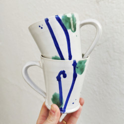 Set of two mugs - 10.5cm.