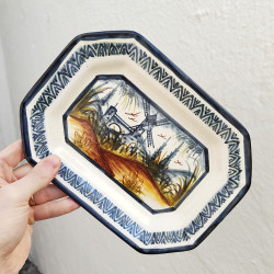 Ceramic tray - 25 cm. -