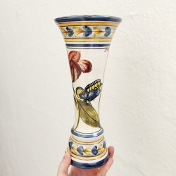 Vase en céramique  - 31 cm. -