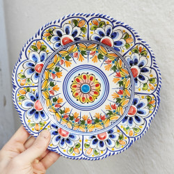 Plato "Castañuelas" - 24 cm. -